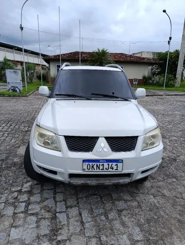 Mitsubishi Pajero TR4 2.0 Flex 16V 4X2 Mec. 2013
