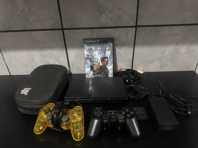 PlayStation 2 Slim Completo + 2 Controles + Case com Jogos + jogo original 