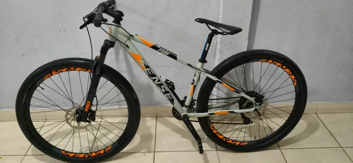 Bicicleta Sense Fun Aro 29 Shimano Hidráulica RST - Muito Conservada
