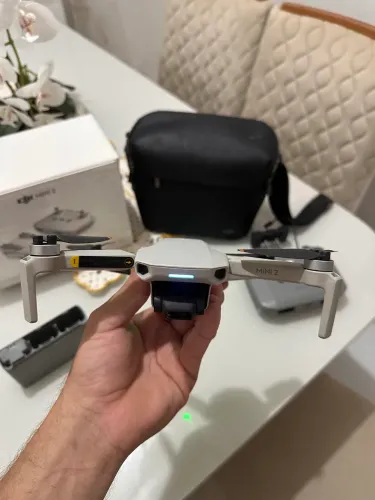 Drone dji mini 2 4k combo Fly more zerado !