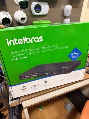 Switch 16 é 24 portas