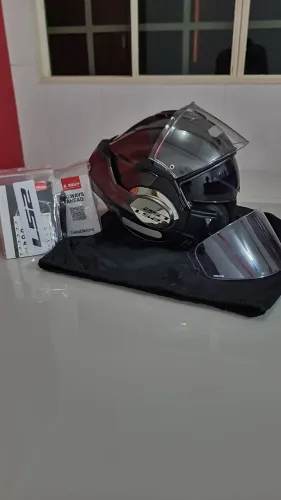 Capacete ls2 valiant titânio jeas