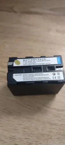 Bateria para iluminador F960 F970