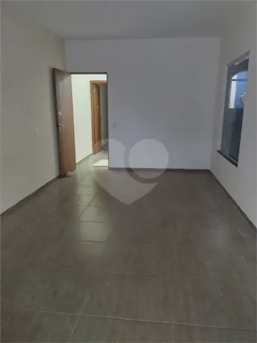Casa à venda com 2 suítes no condomínio Residencial Rubi, Mogi das Cruzes - SP