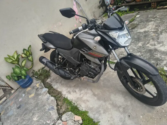 Moto fazer 150 em ótimo estado