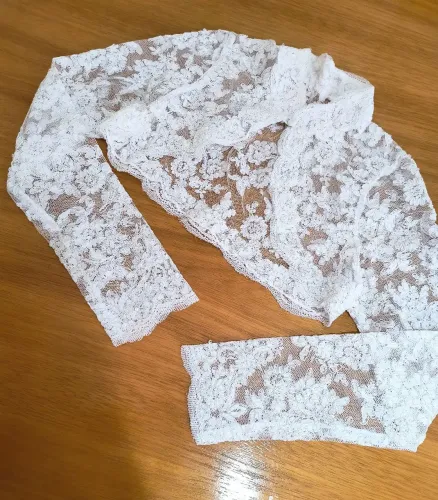 Bolero bordado com cristais Casa Assuf