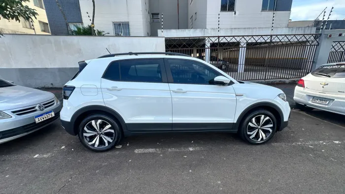 Volkswagen T-Cross Comfortline 1.0 TSI Flex 5P Aut. 2022