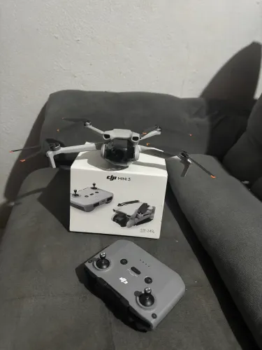 Drone dji mini 3