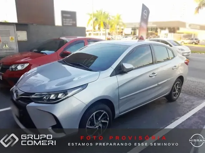 Toyota Yaris Live 1.3 Flex 16V 5P AUT 2021