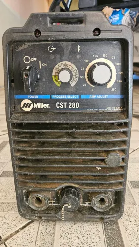 Inversora de solda Miller CST 280