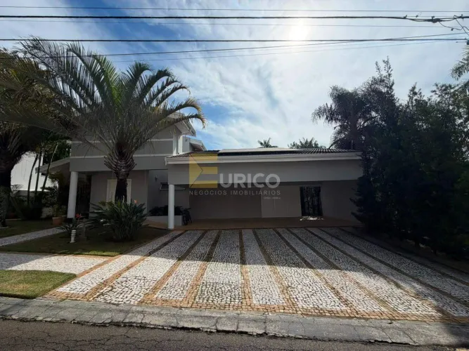 Casa em condomínio para aluguel no Condomínio Portal do Lago em Valinhos/SP