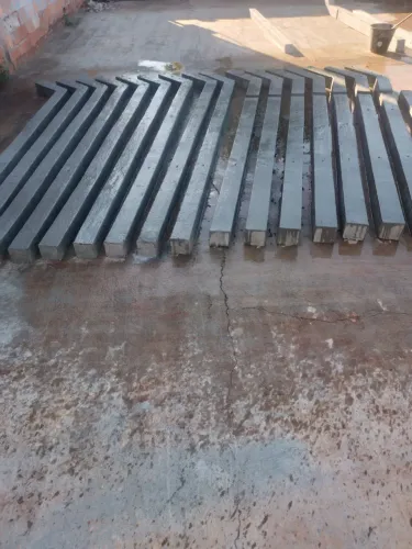 Postes de alambrado 2.80 curvo