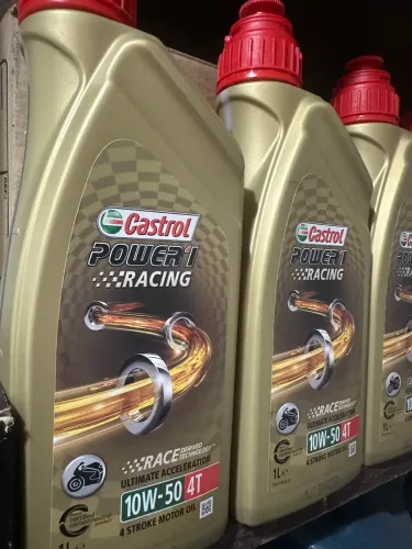 Óleo motor castrol power 1 racing 10W50 4t