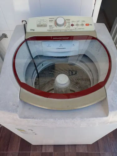 Máquina de lavar Brastemp 11 kg.