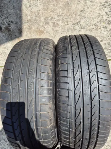 Par de pneus 235 55 aro 19 Bridgestone Runflat