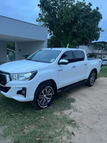 Toyota Hilux CD SRV 4X4 2.8 TDI Diesel Aut. 2019