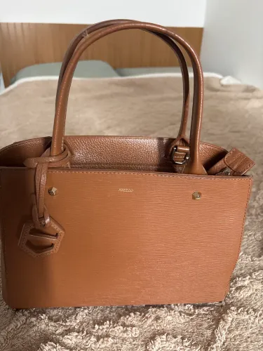 Bolsa Arezzo