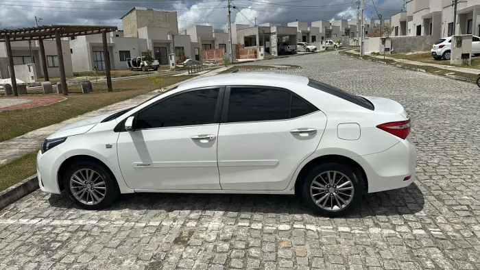 Toyota Corolla XEI 2.0 Flex 16V Aut. 2016