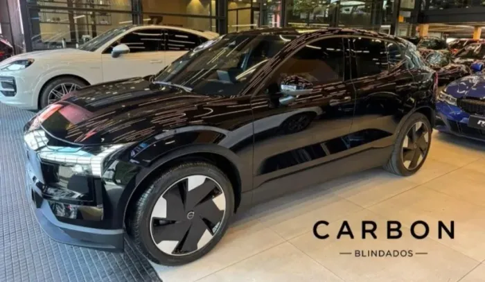 Volvo EX30 E60 Plus (elétrico) 2024