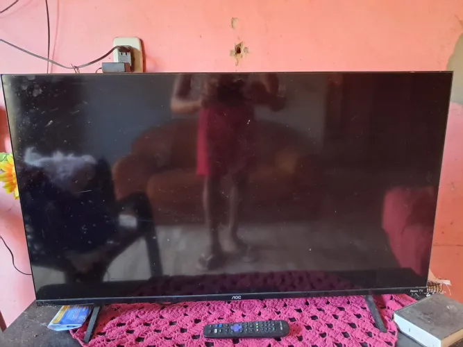 TV roku, pra retirada de peças.
