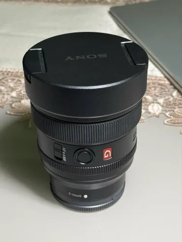 Lente Sony 14mm f 1.8 (G Master)