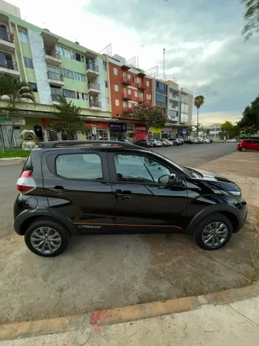 Fiat Mobi Trekking 1.0 Flex 5P 2023