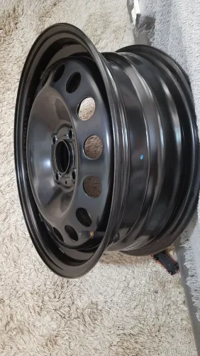 Roda de ferro aro 15 Volkswagen Gol,Saveiro, Voyage, Polo Track - Seminova