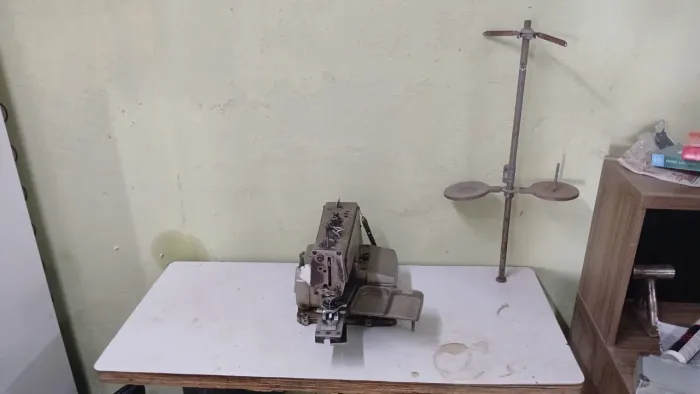 Máquina de pregar Botão Juki