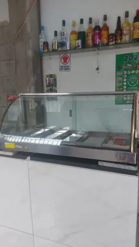 Vende-se estufa quente de salgado 