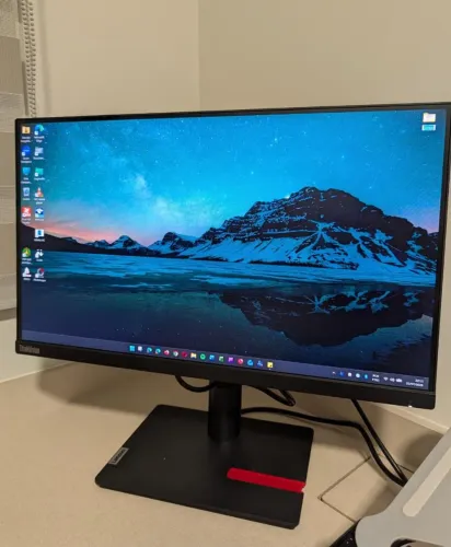 Vendo Monitor 21.5"