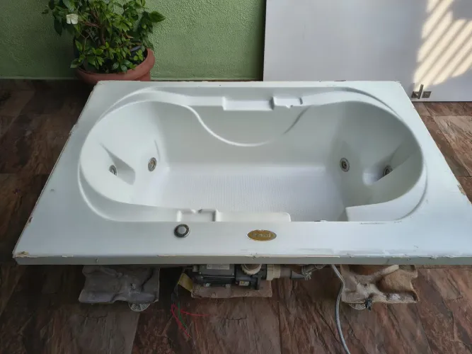 Banheira de hidromassagem Jacuzzi 