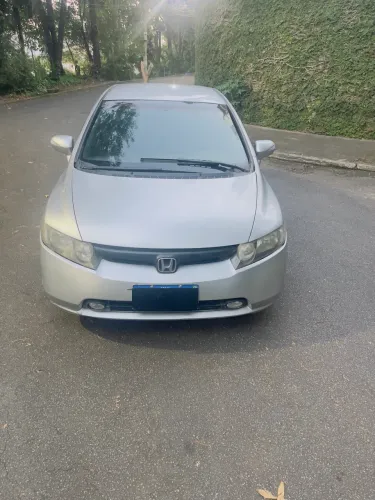 Honda Civic Sedan LXS 1.8/1.8 Flex 16V Aut. 4P 2008