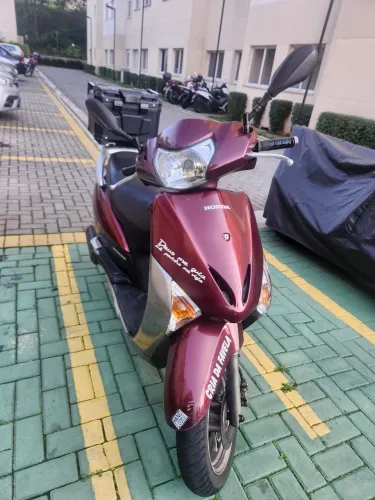 Moto ? lead