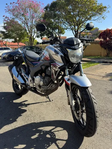 CB TWISTER 250f