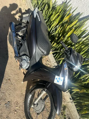 Vendo moto Biz 110i 2020
