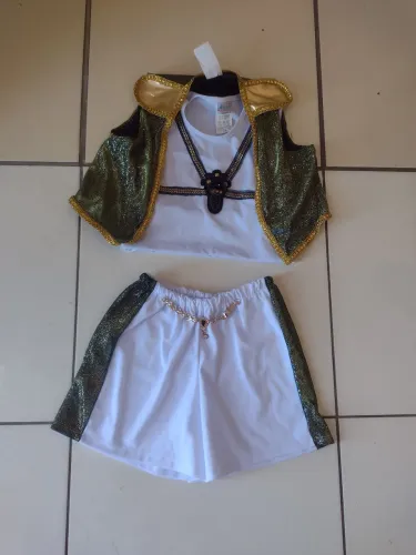Fantasia infantil guerras do k-pop 