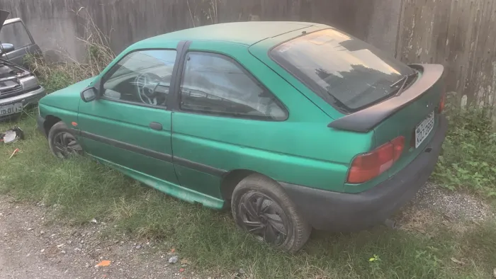 Ford Escort GL 1.8i 16V 3P 1998