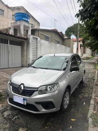 Renault Logan Life Flex 1.0 12V 4P Mec. 2021