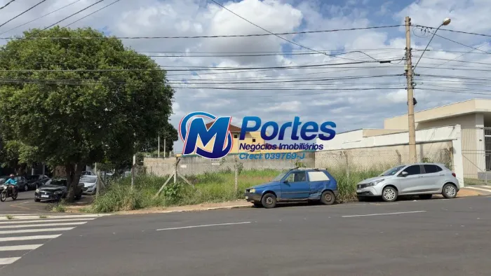 Terreno à venda, Residencial Santa Cruz - São José do Rio Preto/SP