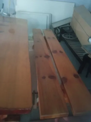 Vendo mesa de madeira maciça araucária raridade