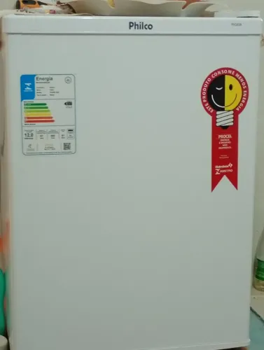 semi novo frigobar Philco