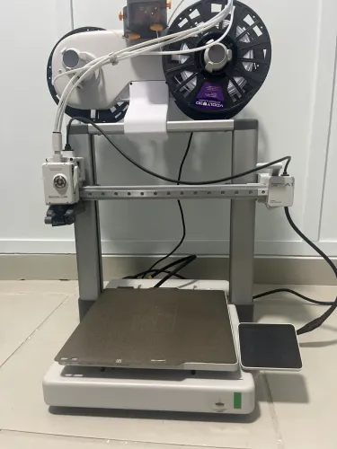 Impressora 3D Bambu Lab A1 - Apenas 5 Meses de Uso
