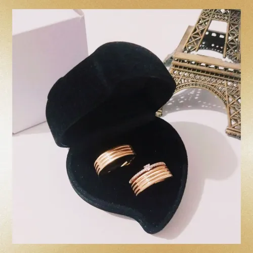 Par de Alianças Anatômicas Escv 6mm Ouro18K Banho + Solitário. Namoro, Casamento - Promo!