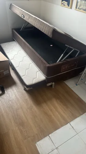 Cama