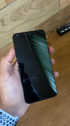 LG Q6