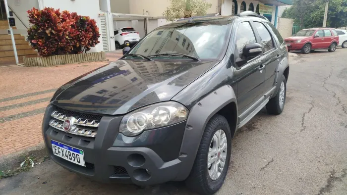 Fiat Palio Weekend Adventure Locker 1.8 Flex 2009