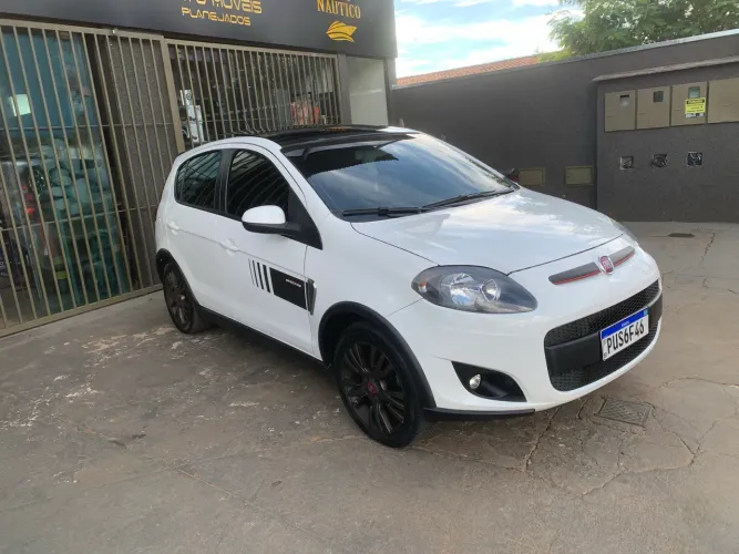 Fiat Palio Sporting 1.6 Flex 16V 5P 2015