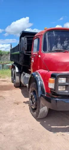 Caçamba por 100 mil