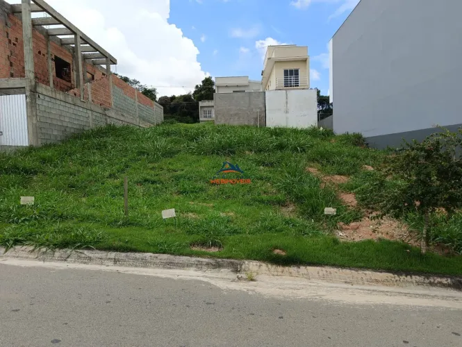 Terreno de 125 m² em condomínio à venda em Cotia-SP, no bairro Sítio Boa Vista. Venha conf
