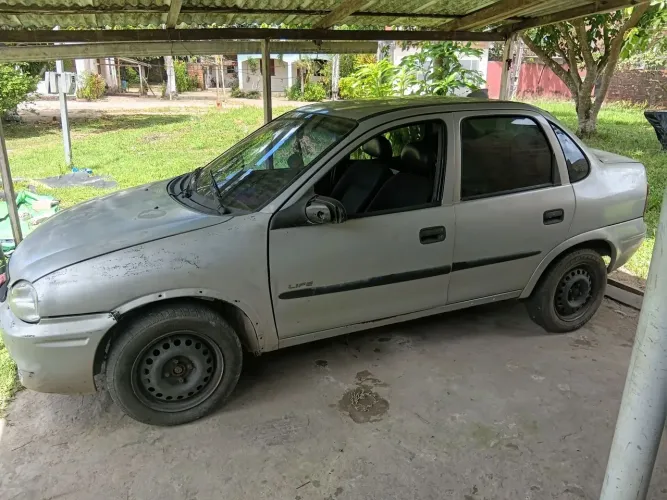 Chevrolet Corsa SED Class.life 1.0/1.0 Flexpower (álcool) 2008